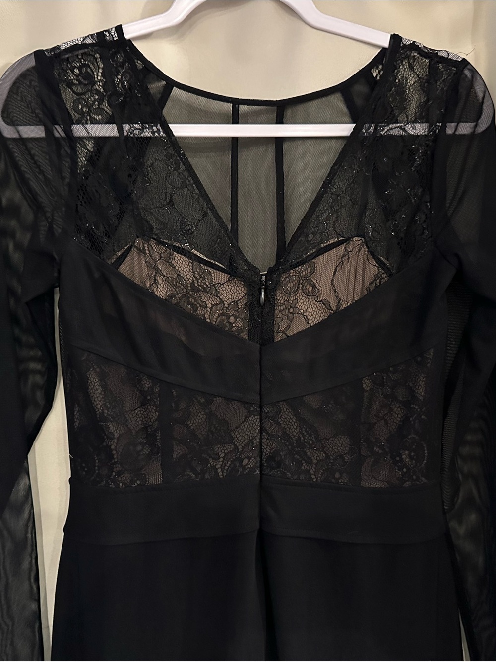 Lauren Ralph Lauren Evening Black Lace Illusion Long-Sleeve Gown - Picture 7 of 14